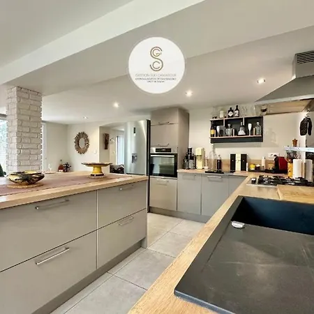 Maison Megeve Arles Villa *