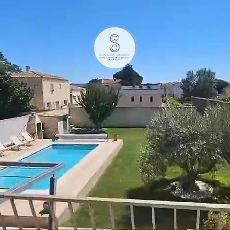 Maison Megeve Arles * Fourques (Gard)