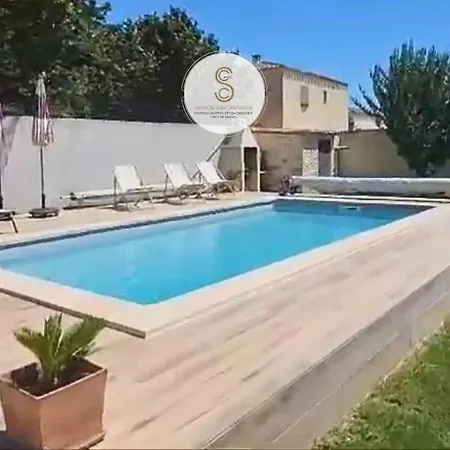 Maison Megeve Arles * Fourques (Gard)